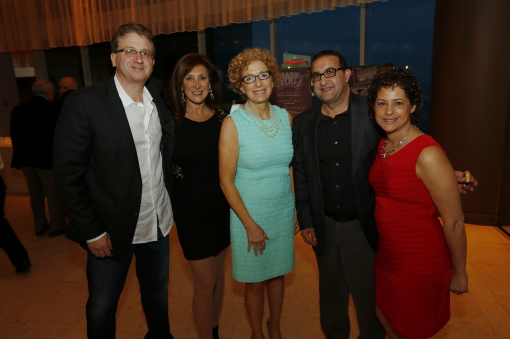 Cookie Till with Katz JCC Board Members Helene & Robert Hordes and Event Chairman Marc & Elyse Neumann